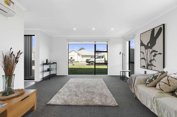 8 Nathan Lane Masterton_5