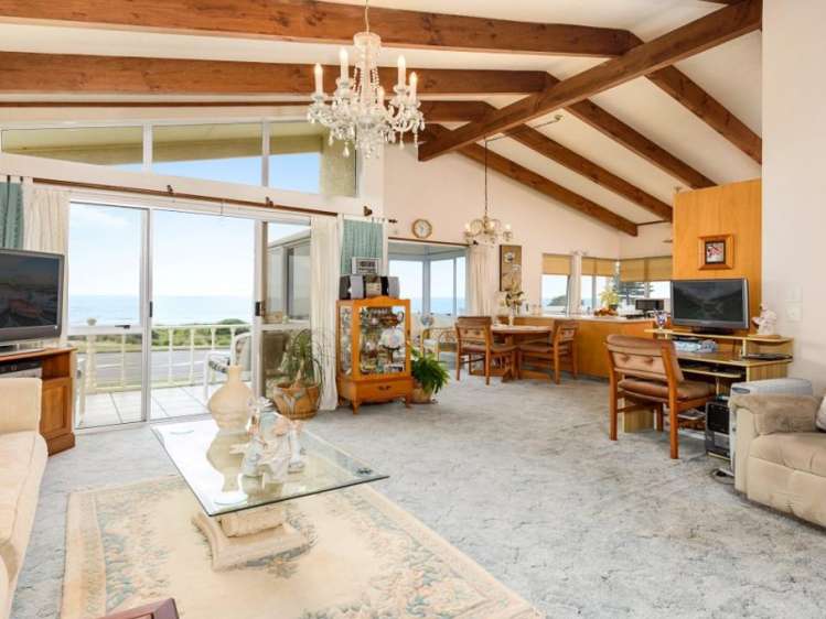 163 Marine Parade Mount Maunganui_12