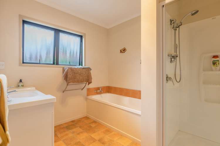 2 Petersen Place Waipukurau and Surrounds_16