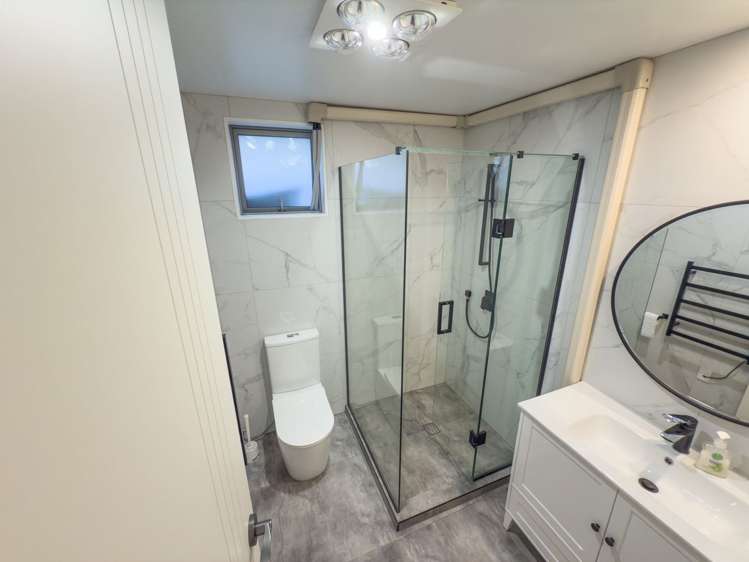 70 Hughs Way Flat Bush_7