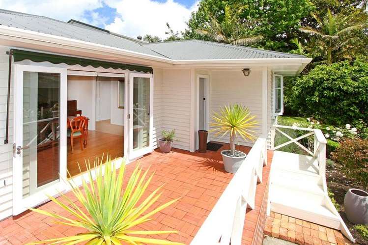 126 Hinemoa Street Birkenhead_16