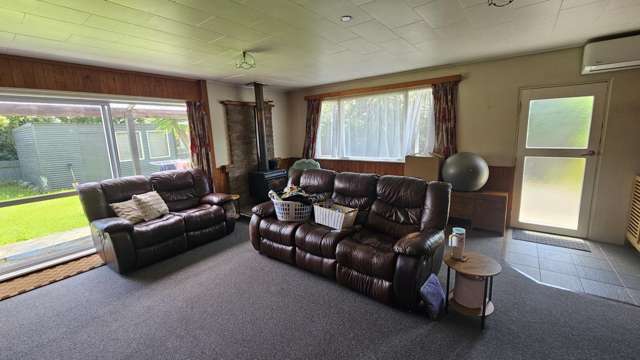 2 Battiscombe Terrace Waitara_2