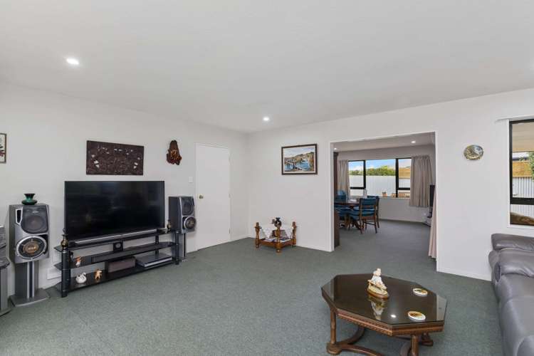 6 Mclean Place Woodend_13