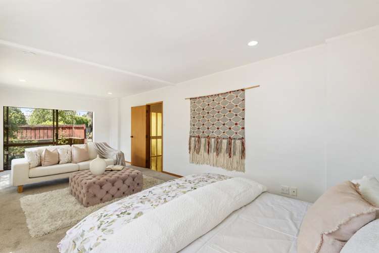 13 Tarahanga Street Northcote_19