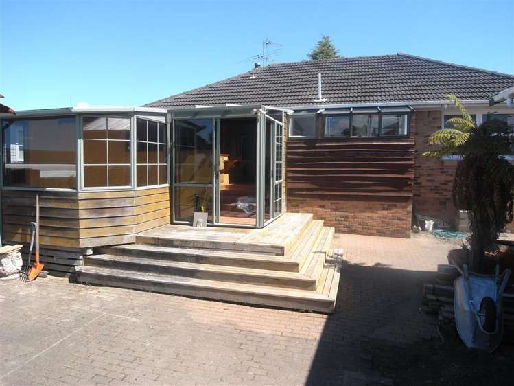 62 Divich Avenue Te Atatu South_10