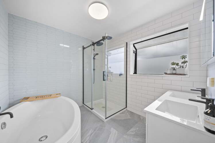 25 Greenstone Place Clover Park_7