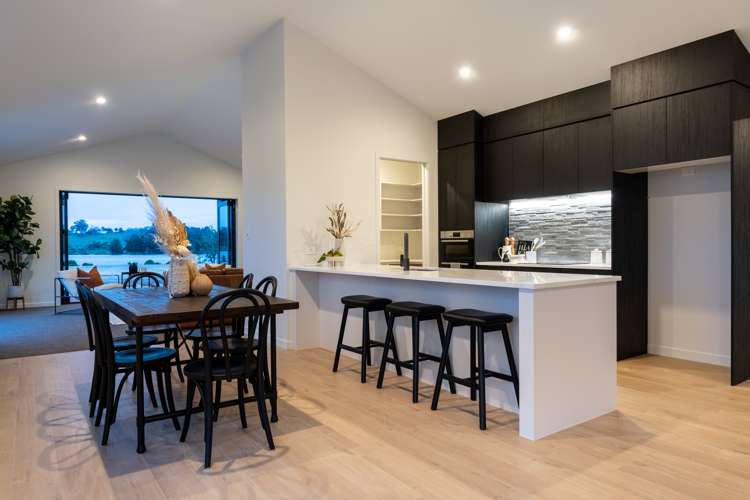 16 Te Ara O Tahataharoa Te Puna_2