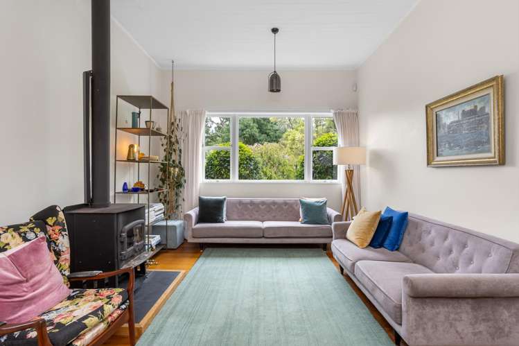 376 Taiapa Road Muriwai Beach_12