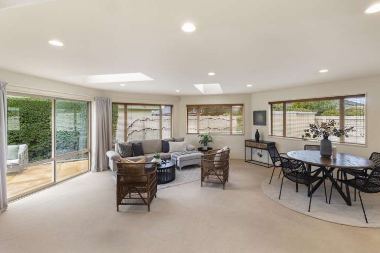 1 Becmead Drive Harewood_14