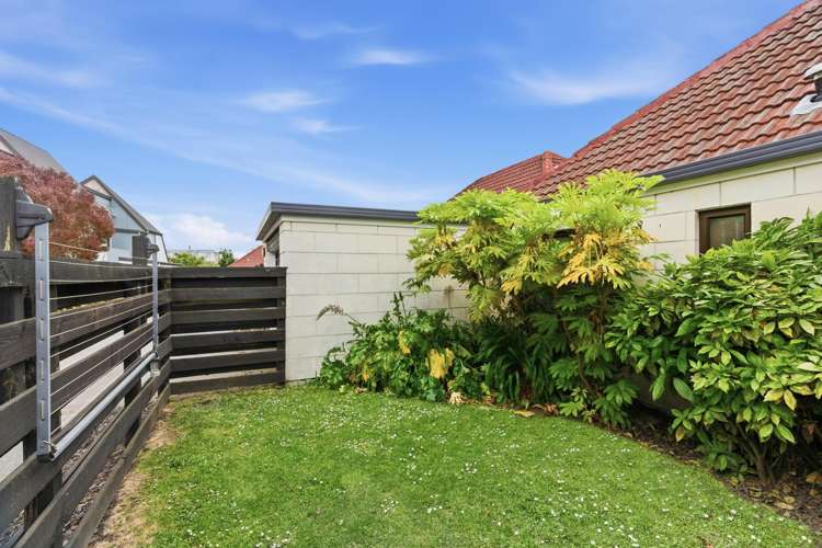 2/4 Broadbent Street Riccarton_16