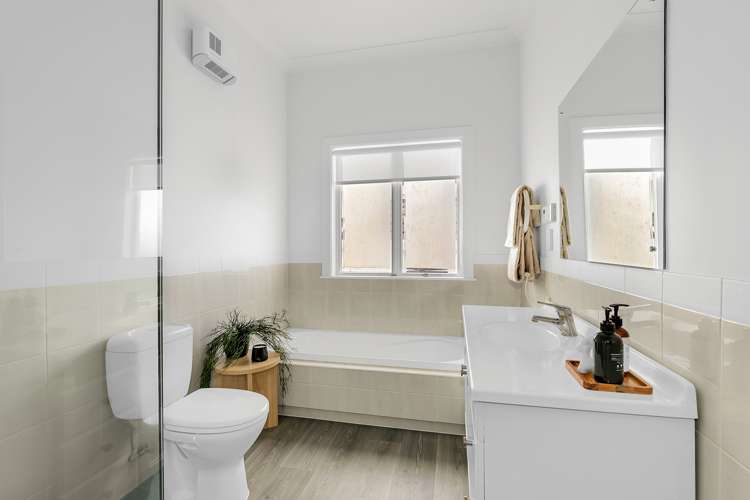 20 Newell Street Point Chevalier_13