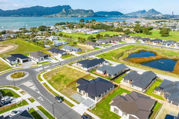 3 Te Piriti Road One Tree Point_20