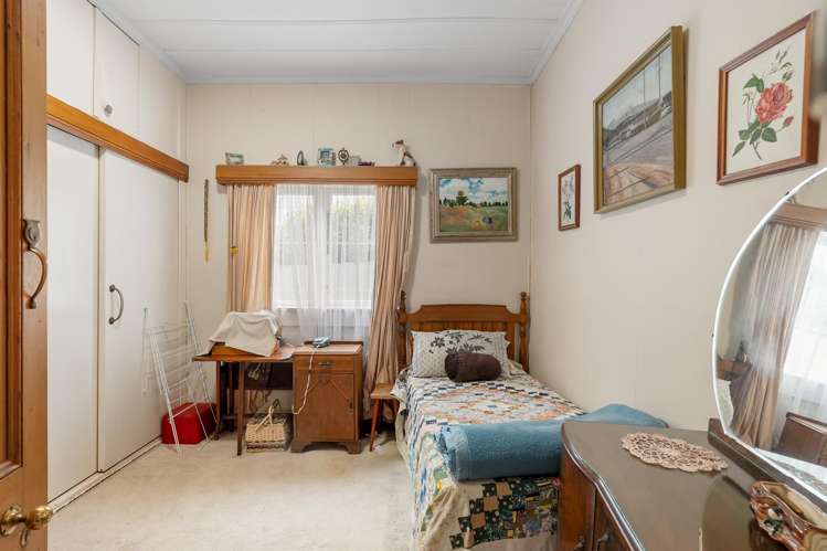 2 Percival Parade Saint Marys Bay_10