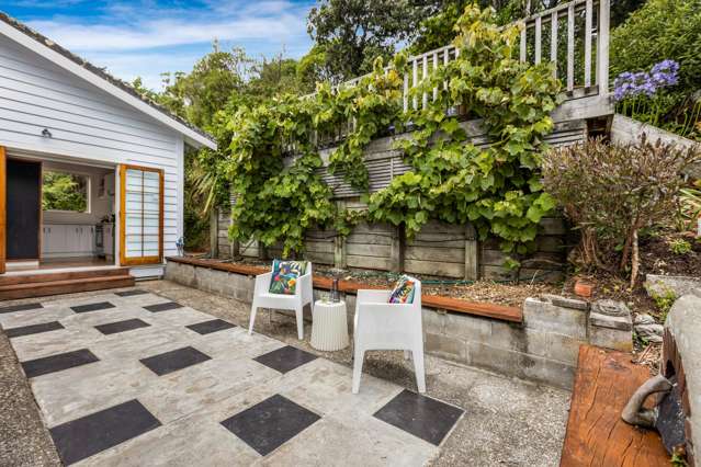 22 Liffey Crescent Island Bay_3