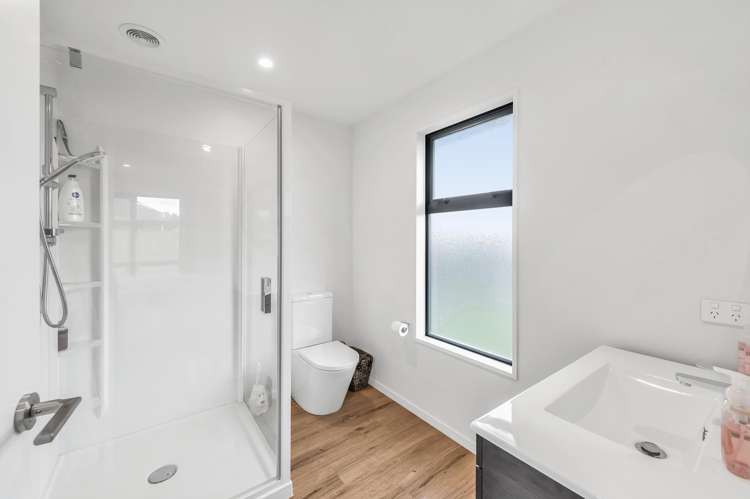 9 Collisson Street Leeston_16