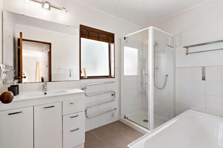 210 Norman Lesser Drive Saint Johns_11