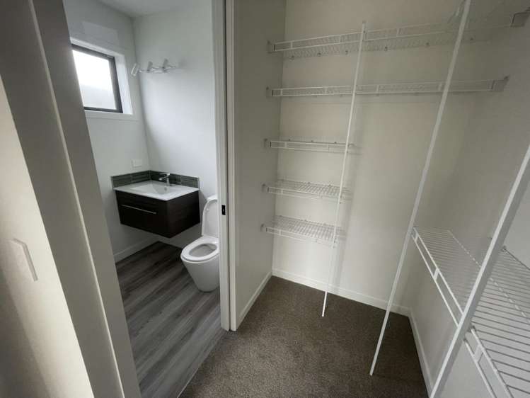 1 Fabia Factory Lane 11464_6