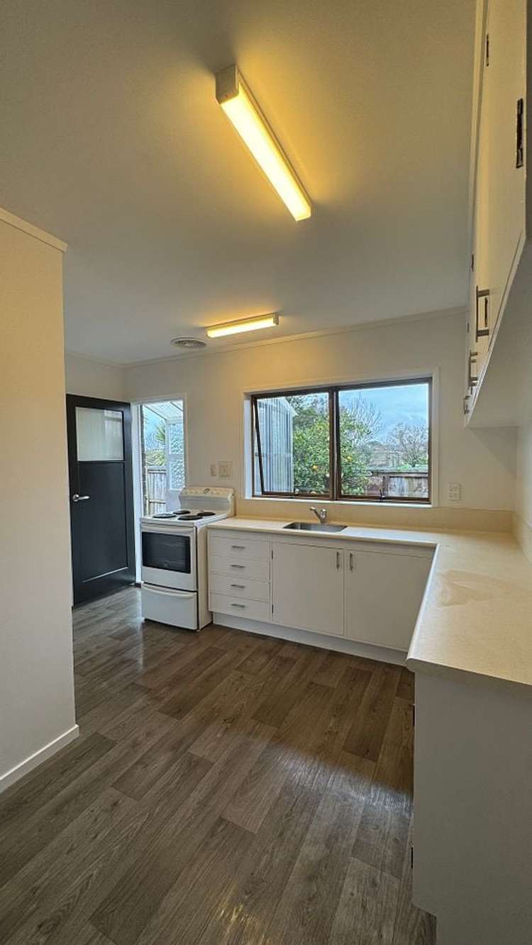 2/18 Fratley Avenue Farm Cove_7