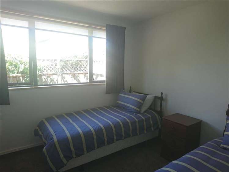 2 Ragan Lane Wanaka_13