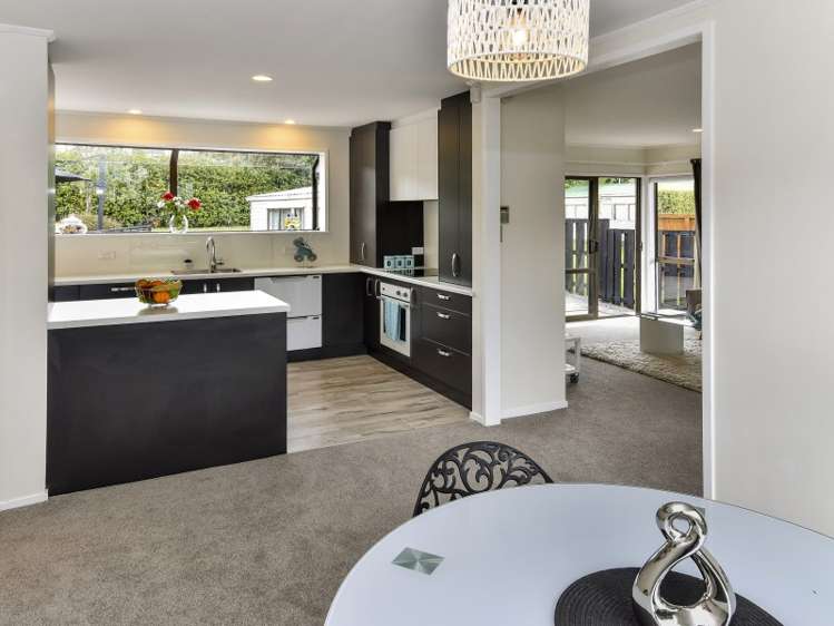 27 Aronia Way Goodwood Heights_20