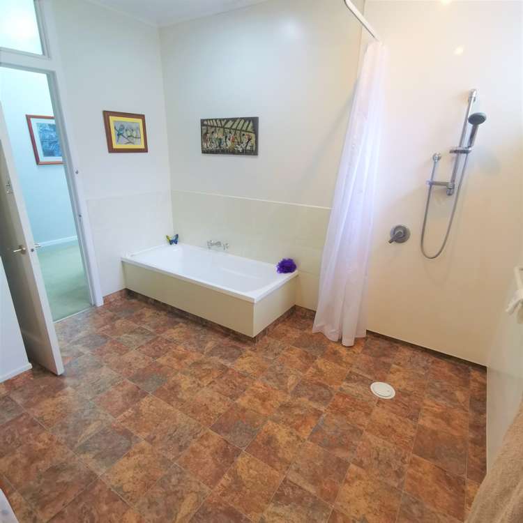 63 Golf Road Taumarunui_10