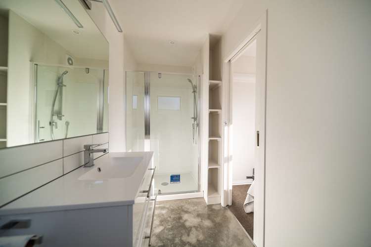 7 Walton Way Lower Shotover_17