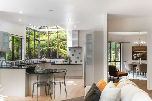 15 North Way Titirangi_3