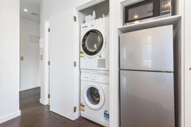 7G/22 Queen Street Auckland Central_12