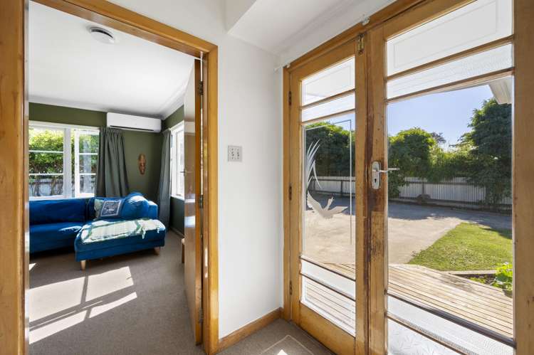 900 Clive Street Akina_7