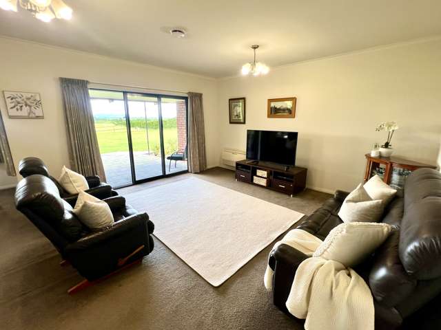 13 Yellowbluff Road Otautau_4