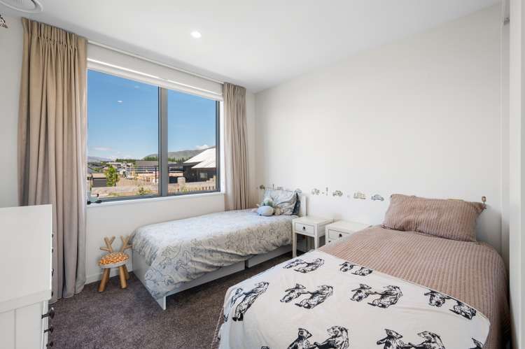 4 Bonspiel Road Wanaka_13