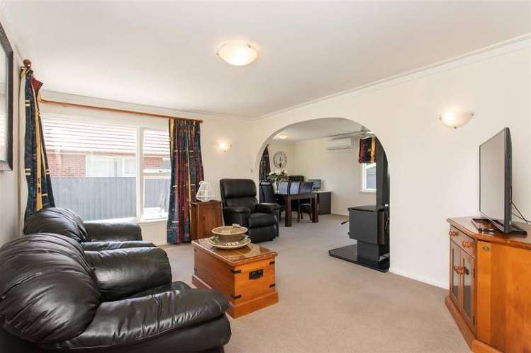 21 Oriana Crescent Hornby_2