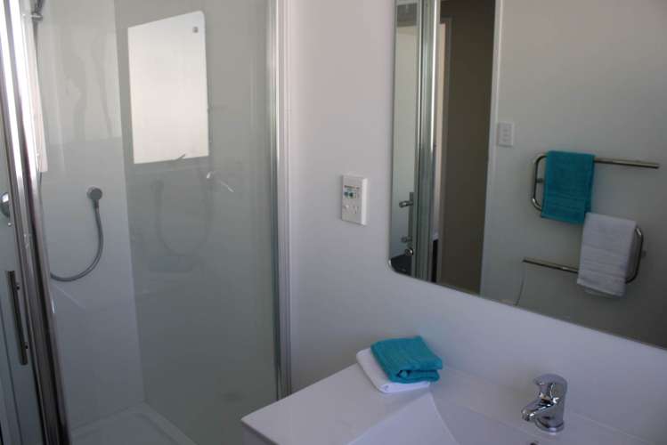 1/19 Seabrook Avenue New Lynn_7