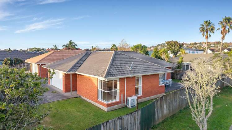 2/32 Glanworth Place Dannemora_21