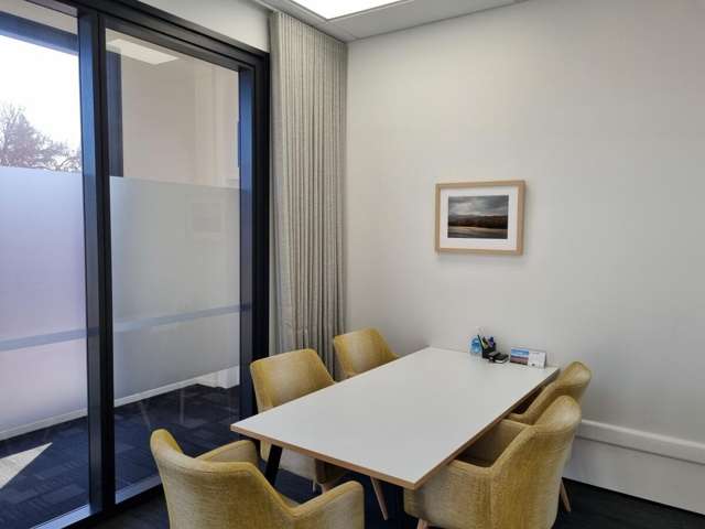 Block E, Level 1, 36 Lake Street Cambridge_1