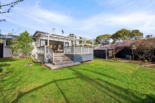 Lifestyle & Location + Entertainers Dream