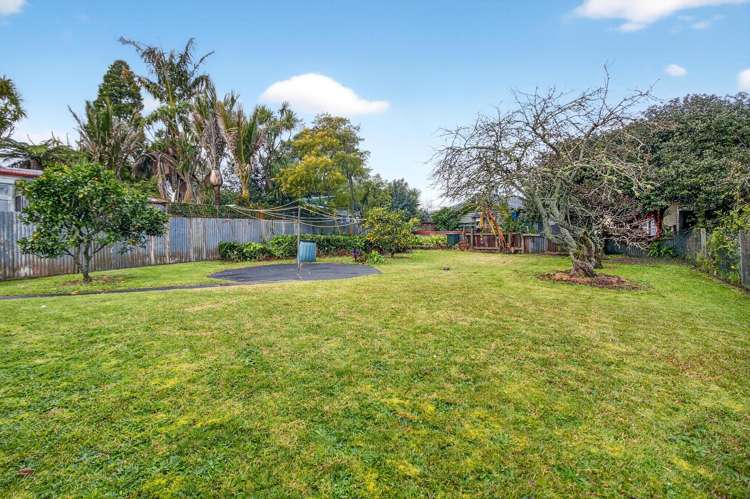 3 Pasadena Avenue Point Chevalier_9