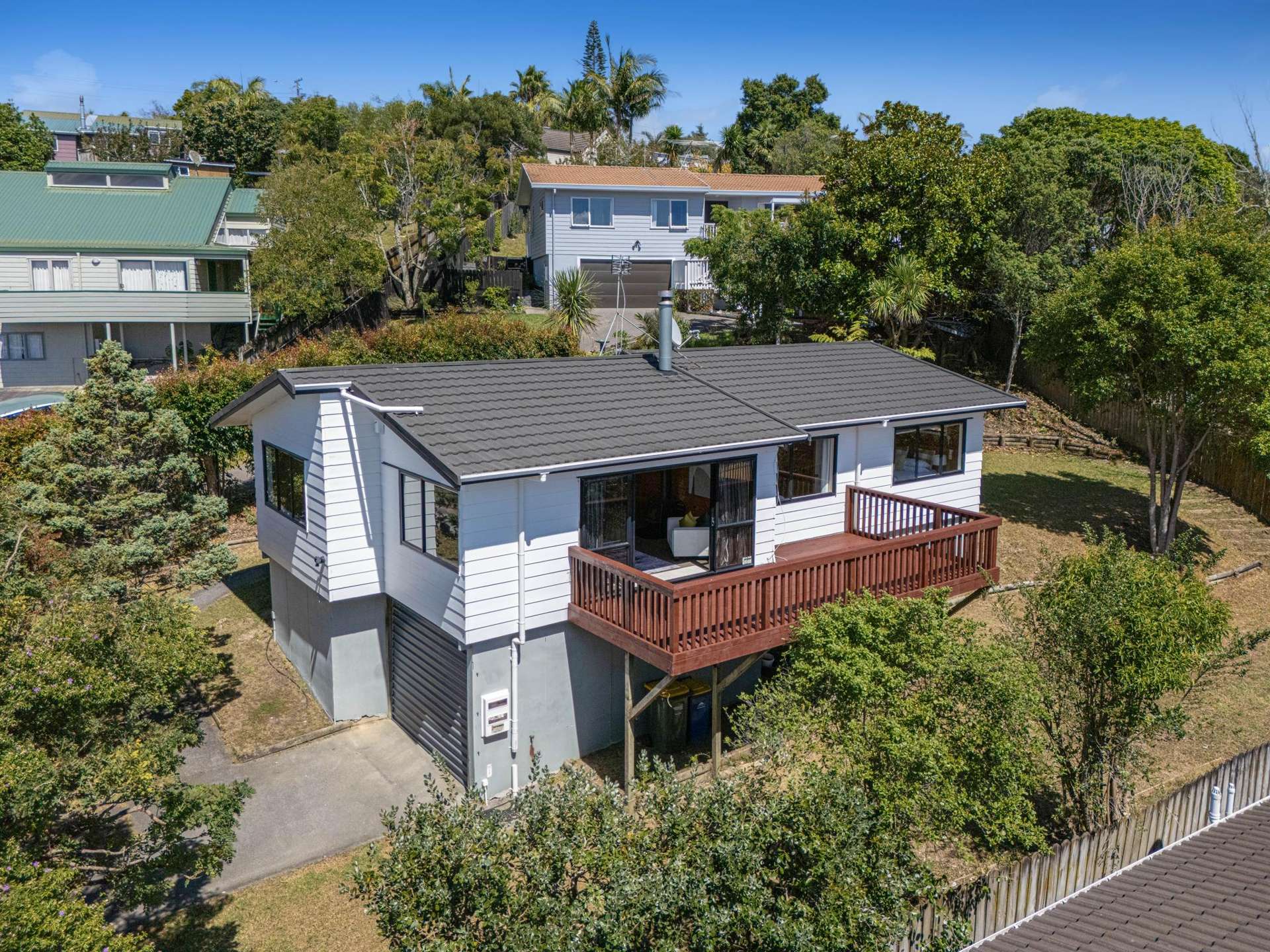 5 Camilla Grove Totara Vale_0