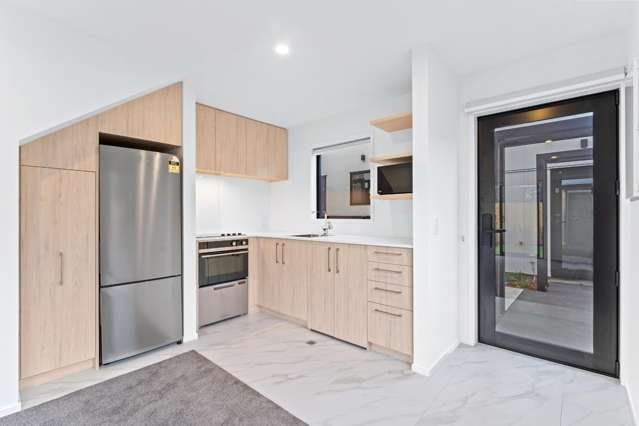 11/10 Fathom Place Te Atatū Peninsula_3