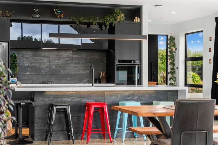 136 Karanui Road Kamo_11