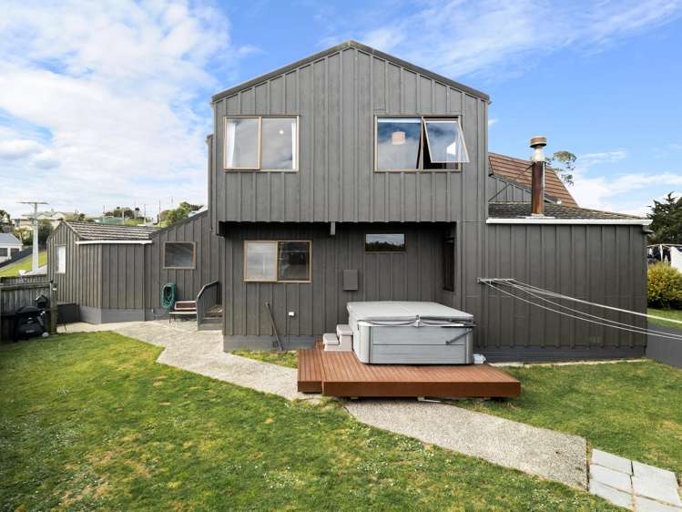 1 Magnetic Street Port Chalmers_22