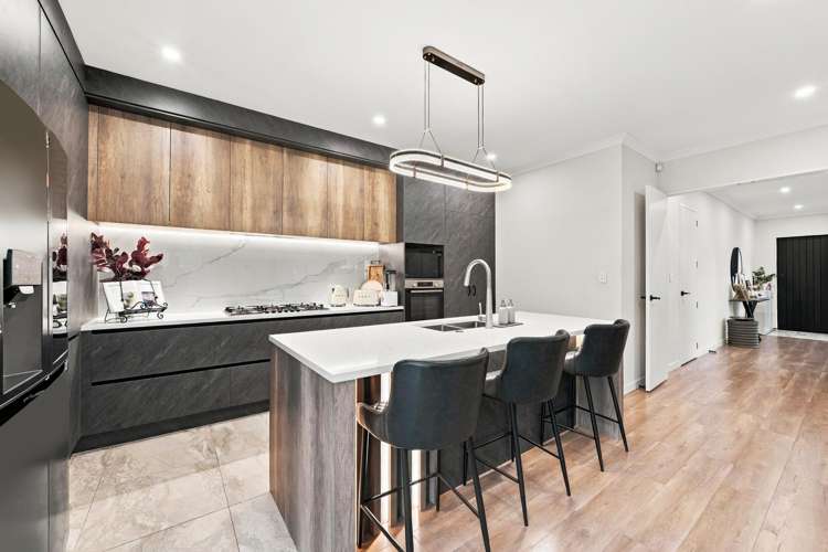 8 Hughs Way Flat Bush_6