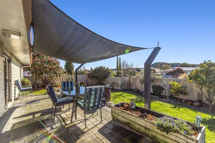 17 Lord Auckland Road Wakefield_14