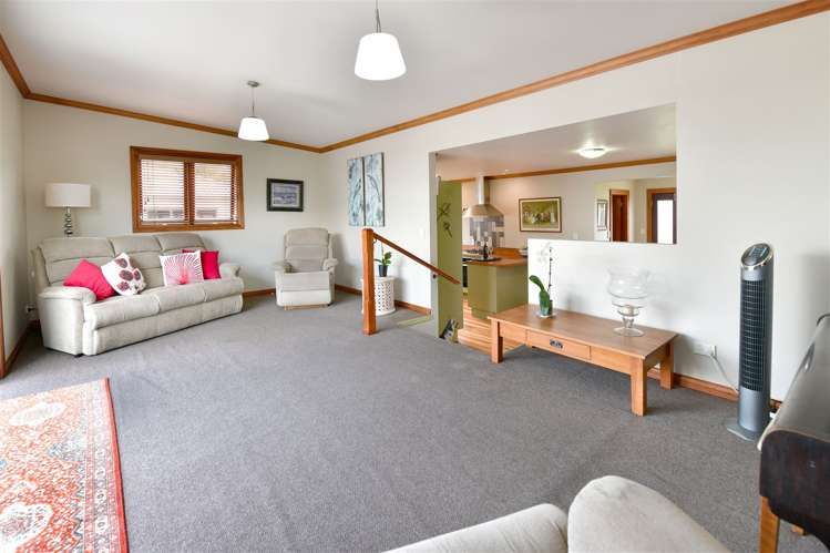 64a Tiri Road Manly_8