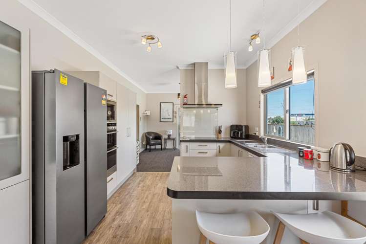 1 Edmay Street Feilding_4