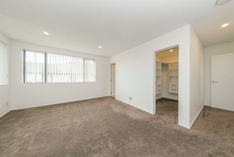2 Azzurro Way Flat Bush_16