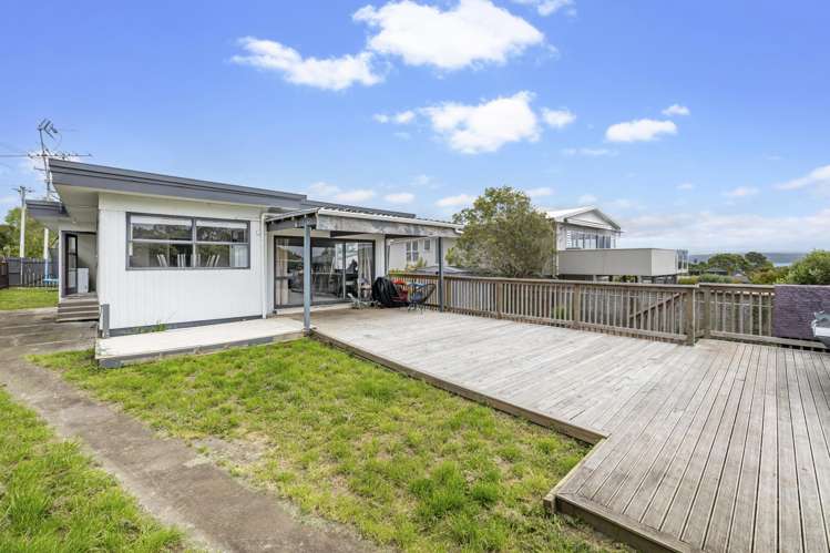 28 Ridgemount Rise Mangere Bridge_18