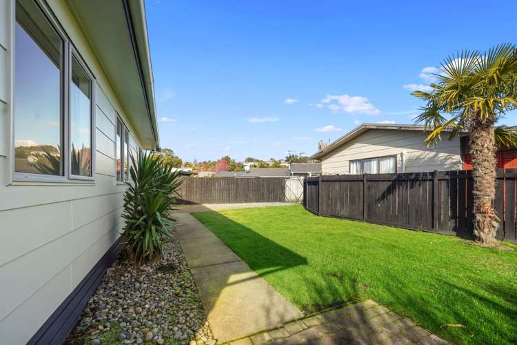 12B Solomon Street Brookfield_12