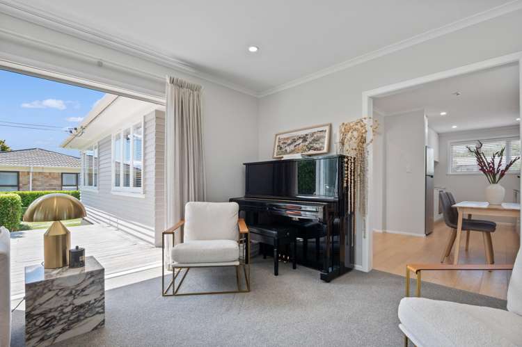 5 Wallace Road Mangere Bridge_4