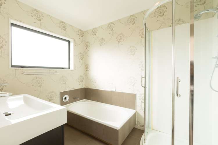 8 Belle Maison Court Levin_5